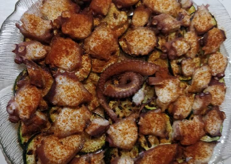 Pulpo con calabacín a la "gallega"