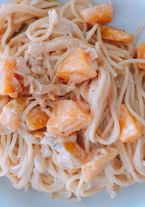 Una foto de Espaguetis con calabaza