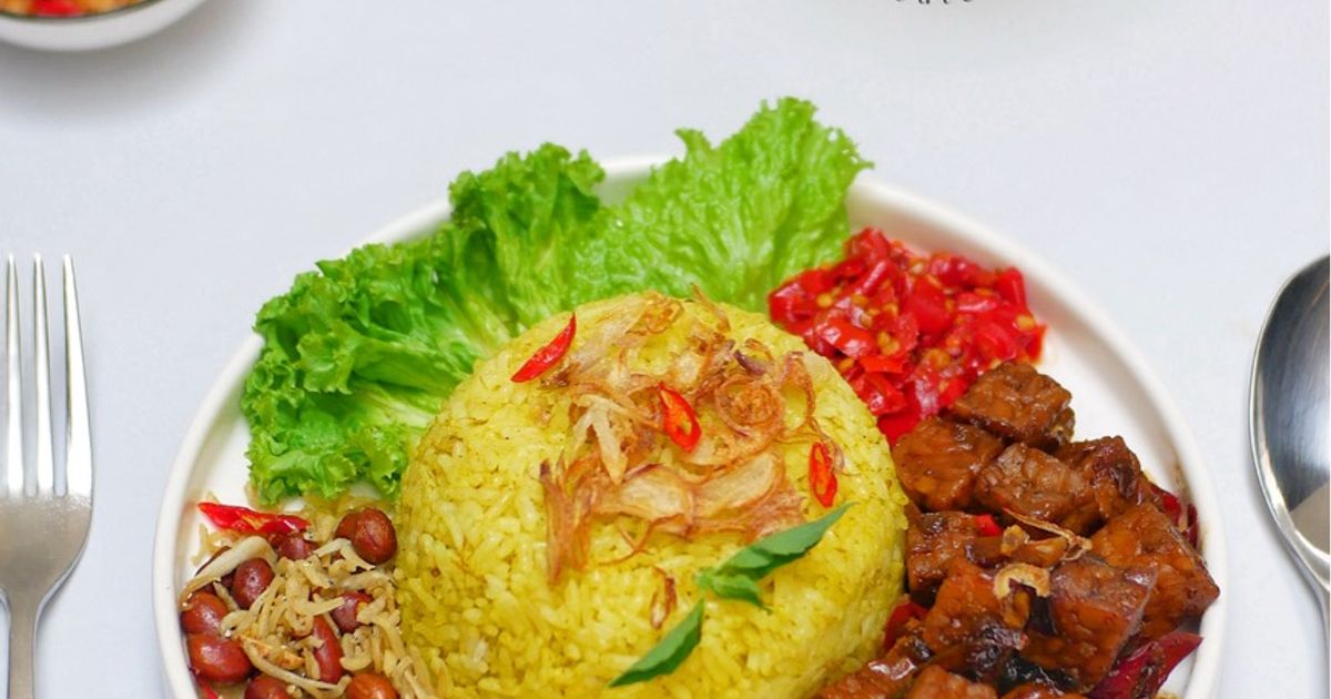 Nasi Kuning Dari Nasi Putih Sisa