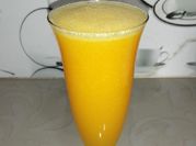 A picture of mango and pineapple juice
