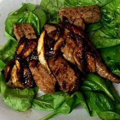 A picture of My Sautèed Beef in wholegrain mustard & Caralmerized Onions😀.