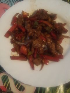 Una foto de Wok de ternera con verdura a mi manera