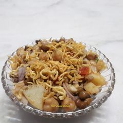 A picture of Mixed chana chaat.