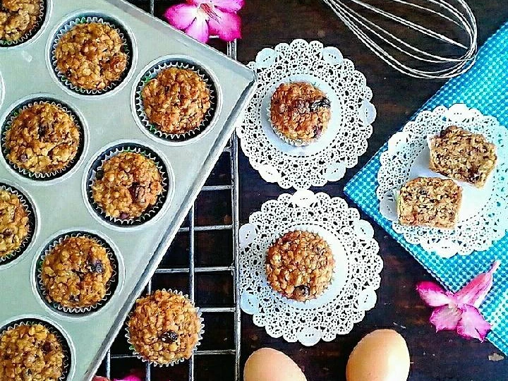 Langkah Mudah untuk Menyiapkan Resep Muffin Oatmeal Pisang dengan Kismis dan Chocochips yang Lezat Sekali Anti Ribet, Menggugah Selera