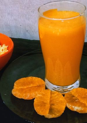 A picture of Orange juice 🍊.