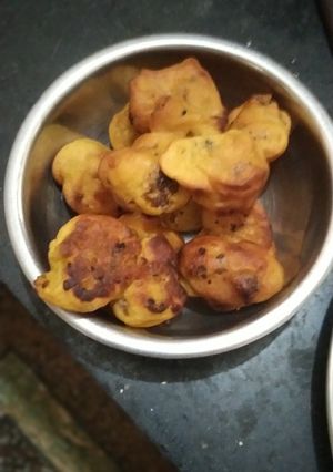 ফুলকপির পকোড়া(foolkopir pakora recipe in Bengali) রেসিপির প্রধান ছবি