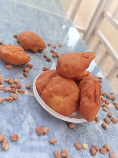 A picture of Beans cake (akara/kosai).