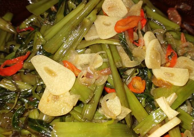 Mudah Banget Masakan Resep Tumis kangkung endul