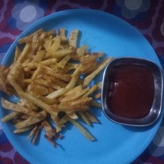 A picture of French fries.