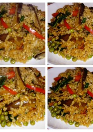 Foto principal de Arroz con setas, espinacas y más verduritas-muy light!!