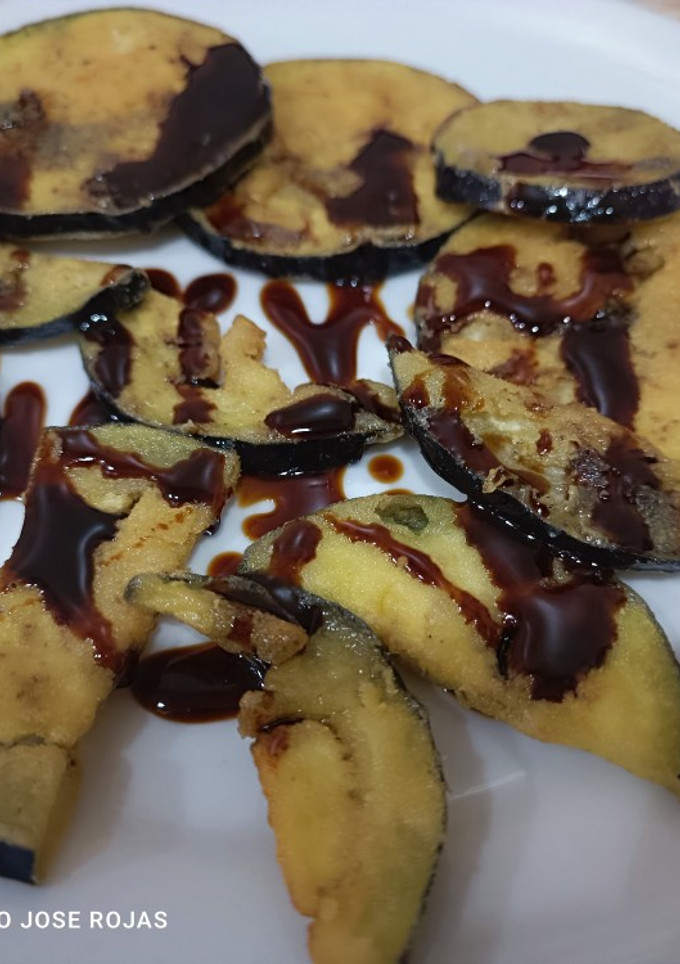 Una foto de Berenjenas fritas