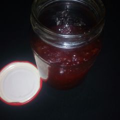A picture of Home made Apple jam.