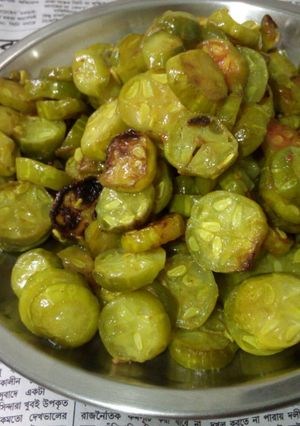 কুঁদরি ভাজা (Kundri bhaja recipe in bengali) রেসিপির প্রধান ছবি