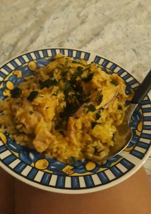 Una foto de Arroz con alitas! Económico