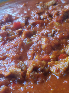 Una foto de Carne con tomate (de mi madre)