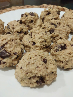 Una foto de Galletitas de avena y chips de chocolate SIN GLUTEN