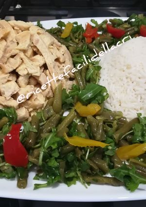 Foto di Insalata di pollo gustosa