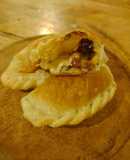 Empanadas de nuez, Roquefort y ciruela