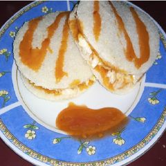A picture of Creamy Moon Bread Sandwiches.