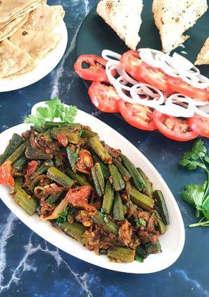 A picture of Bhindi Do Pyaaza.