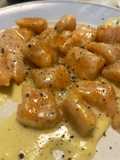 Gnocchi di carote con fonduta di fontina