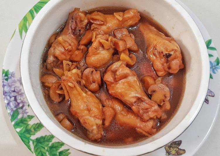 Ayam jamur kecap praktis