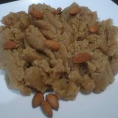A picture of Super healthy wheat flour halwa.