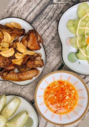 Hình của món Ngan cháy tỏi.