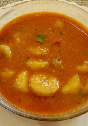 A picture of #localfoodcontest_Kisumu Matoke with peanut powder.