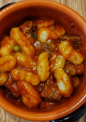 Foto di Stufato con gnocchi di patate