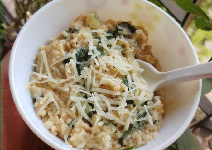 How to Prepare Any-night-of-the-week Creamy spinach and oats - Easy Dinner Recipes for Family