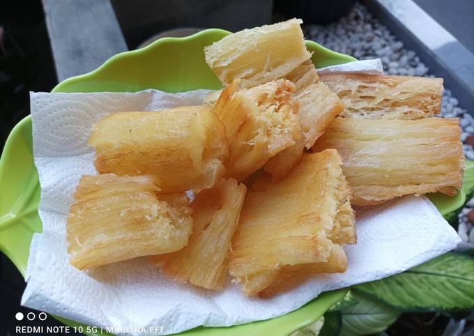 Cara membuat 6. Singkong Goreng Merekah ? Cara membuat 6. Singkong Goreng Merekah ?