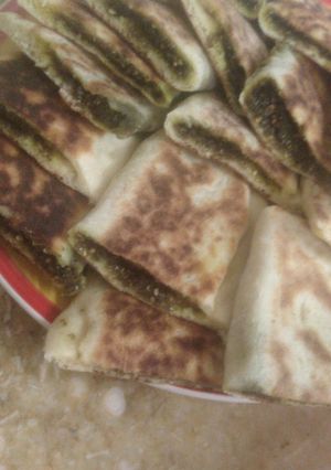 صورة لوصفة فطاير زعتر بالصاج