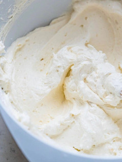 A picture of Buttercream Frosting.
