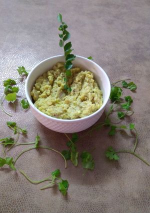 વઘારેલો રોટલો (Vagharelo Rotlo Recipe In Gujarati) રેસીપી મુખ્ય ફોટો