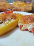 Pimientitos dulces rellenos de queso crema, tocineta y cheddar