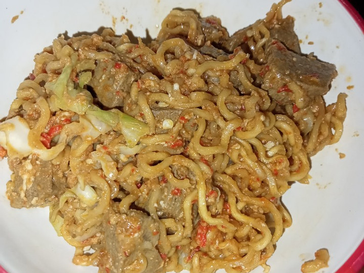 Bagaimana Membuat Mie goreng hati sapi yang Lezat