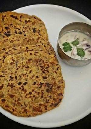மரவள்ளிக் கிழங்கு மசாலா ரொட்டி(tapioca masala roti recipe in tamil) செய்முறை முக்கிய புகைப்படம்