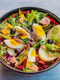Insalata nizzarda speciale