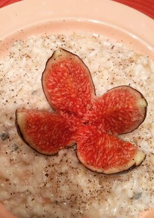 Φωτογραφία της συνταγής Ριζότο με blue cheese και βασιλικά σύκα