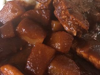 Chuletas de cerdo en pasilla