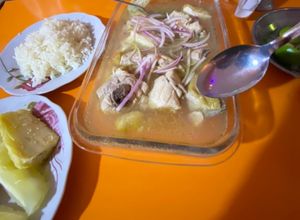 Una foto de Pollo en sarza