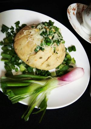 A picture of Cheese Spring Onion Masala Buns (Without Oven).
