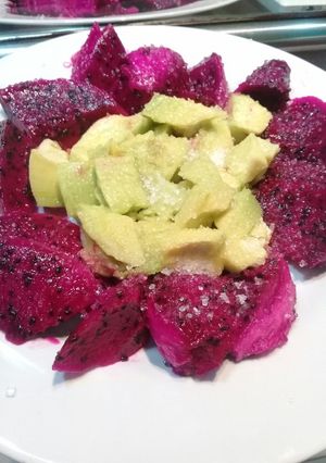 Foto resep Avocado mix dragon fruit's less sugar, simpel yummy