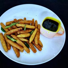 A picture of Poha sticks.