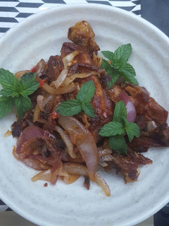 A picture of Peppered chicken.
