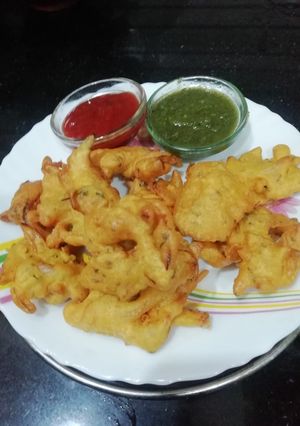 A picture of Onion Pakora.