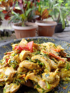 Foto resep Telur Tuna Woku Daun