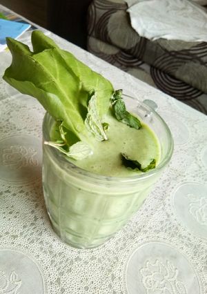 A picture of Spinach Banana Smoothie.
