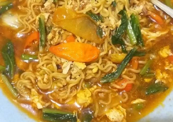 Bagaimana Menyiapkan Indomie goreng tek tek abang2 gerobak 😁 Anti Gagal